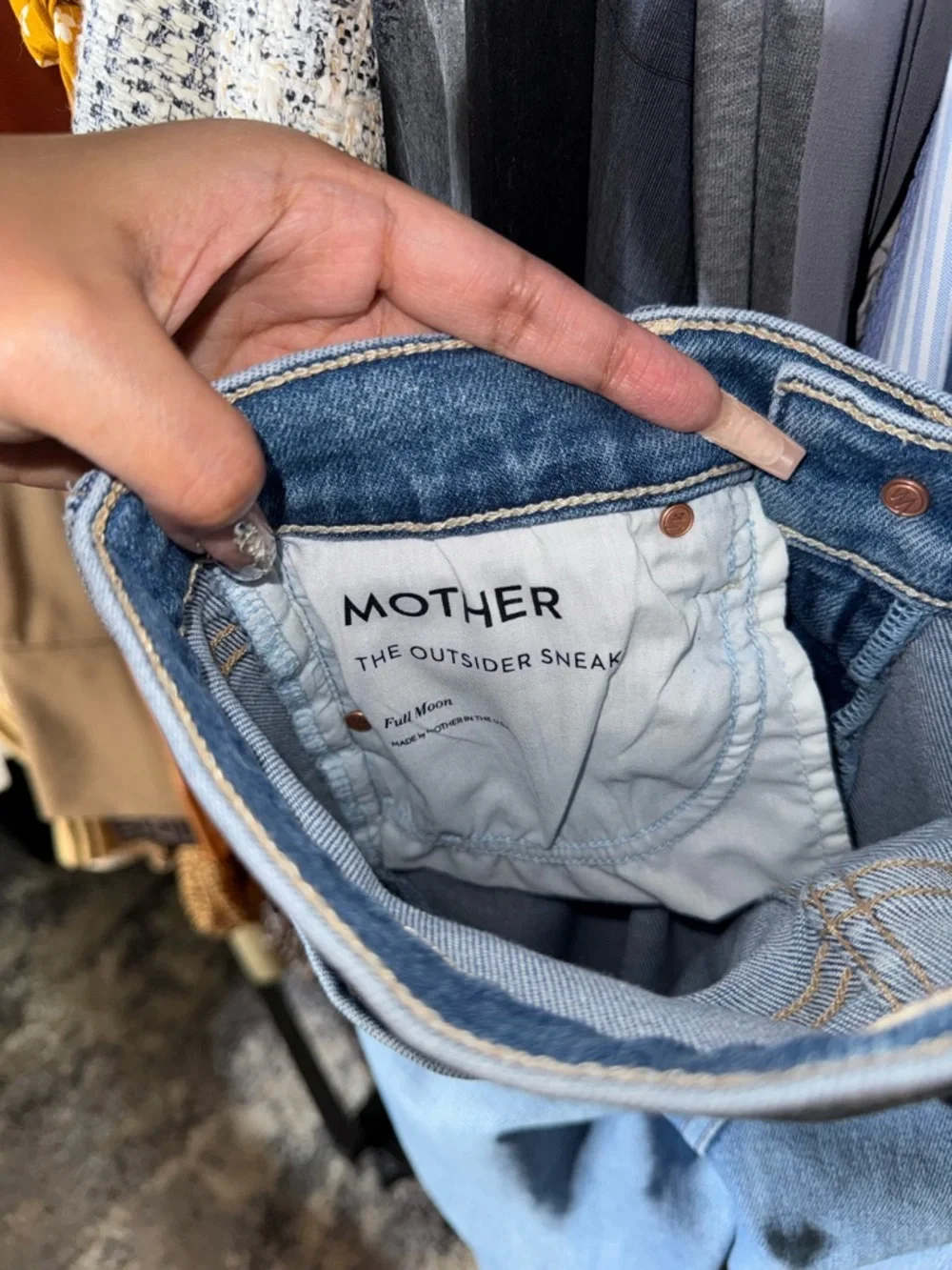 MOTHER The Outsider Sneak Jeans Full Moon Wash Mid Rise Bootcut Size 26 New NWOT